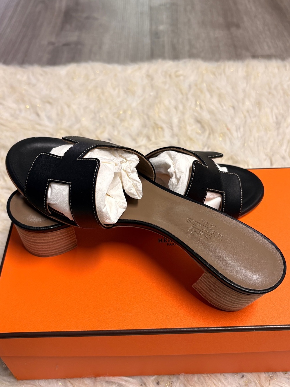 Hermes Oasis Sandal Noir 35.5